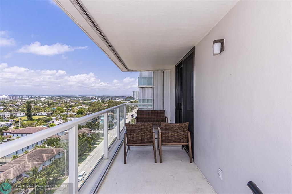 Recently Sold: $549,000 (2 beds, 2 baths, 1500 Square Feet)