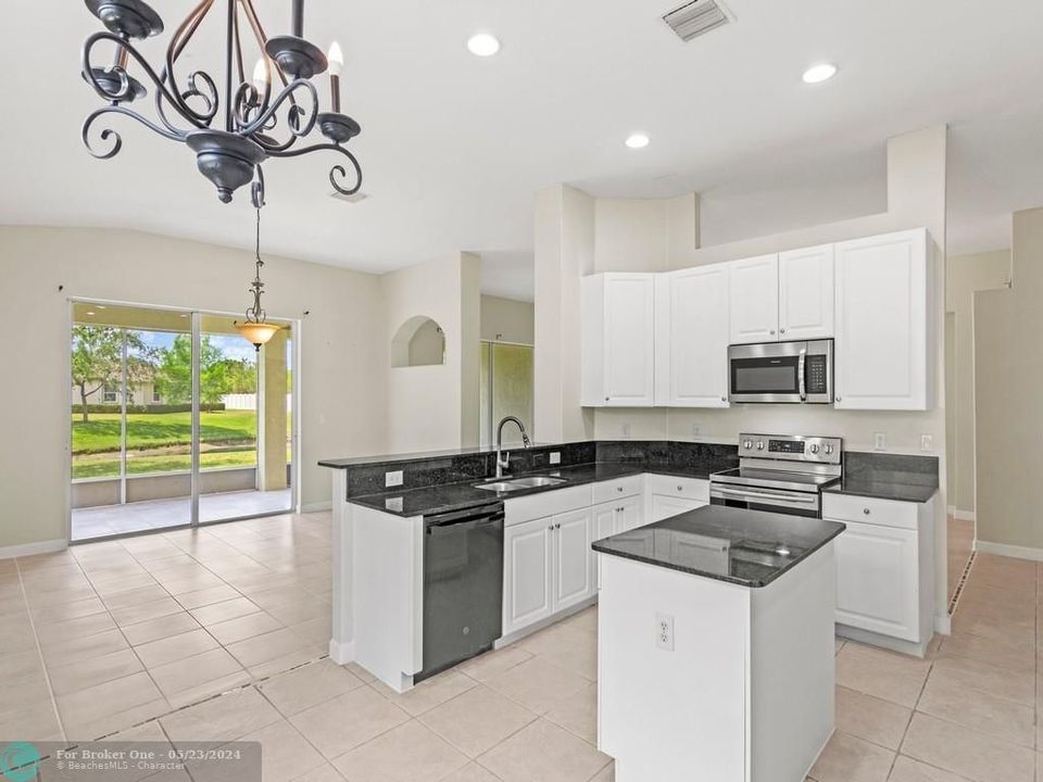For Sale: $425,000 (4 beds, 2 baths, 2035 Square Feet)