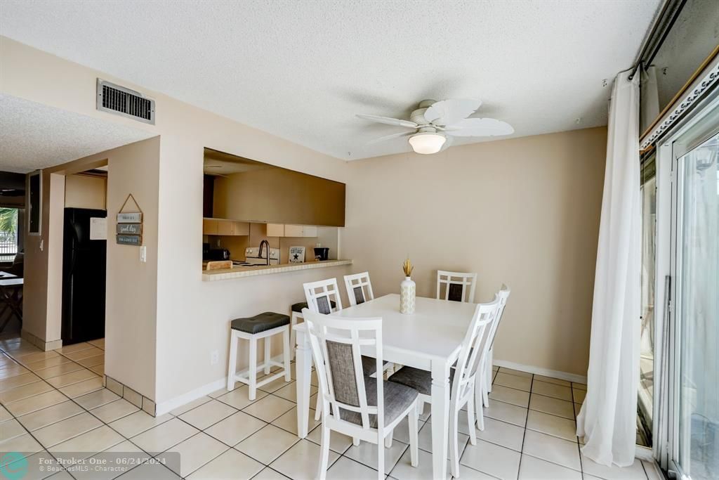 For Sale: $485,000 (2 beds, 2 baths, 1500 Square Feet)