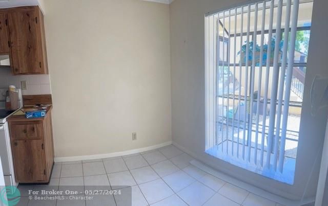 For Sale: $254,000 (2 beds, 2 baths, 1150 Square Feet)