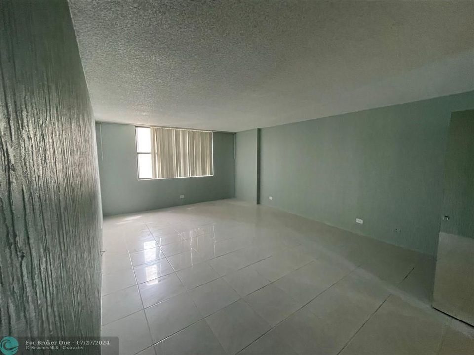 For Sale: $269,000 (2 beds, 2 baths, 1460 Square Feet)