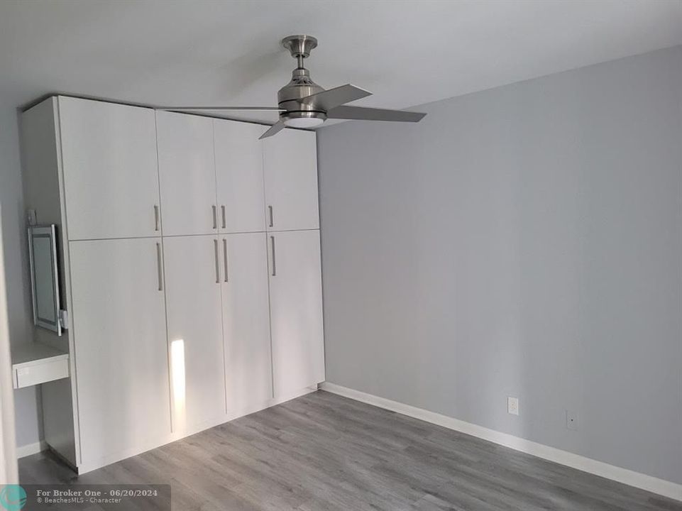 For Rent: $2,850 (3 beds, 2 baths, 1120 Square Feet)