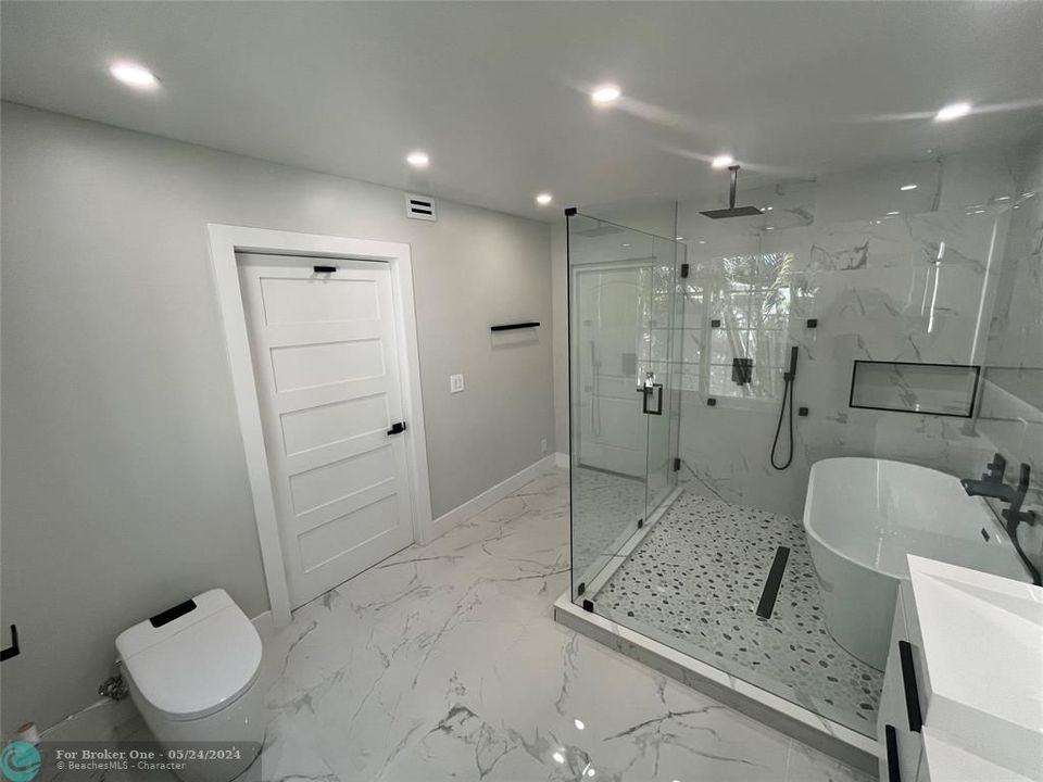 待售: $1,500,000 (3 贝兹, 2 浴室, 1617 平方英尺)