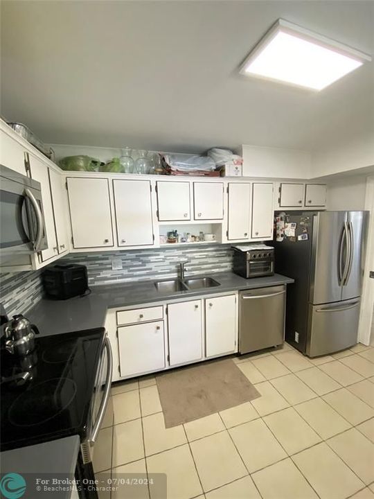 For Sale: $397,000 (3 beds, 2 baths, 1500 Square Feet)
