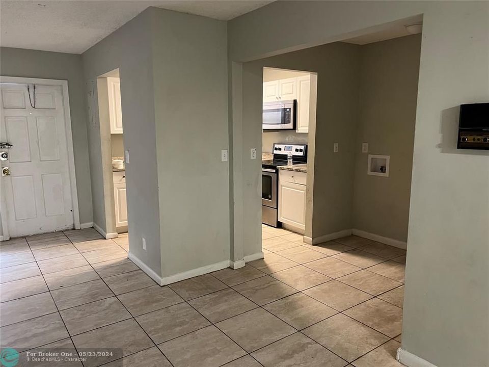 For Sale: $2,500 (3 beds, 2 baths, 0 Square Feet)