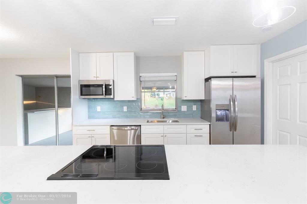 For Sale: $399,000 (3 beds, 2 baths, 1408 Square Feet)