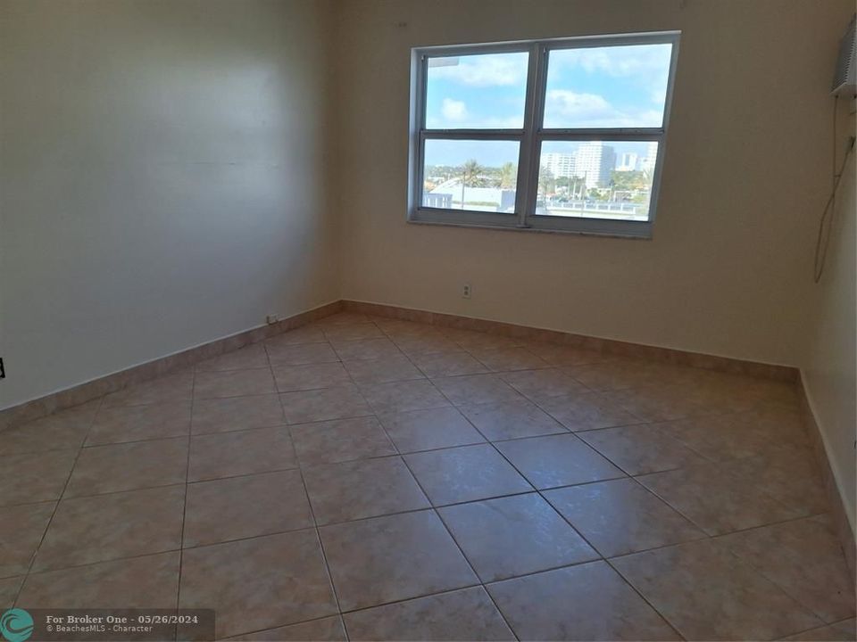 For Rent: $1,660 (1 beds, 1 baths, 0 Square Feet)