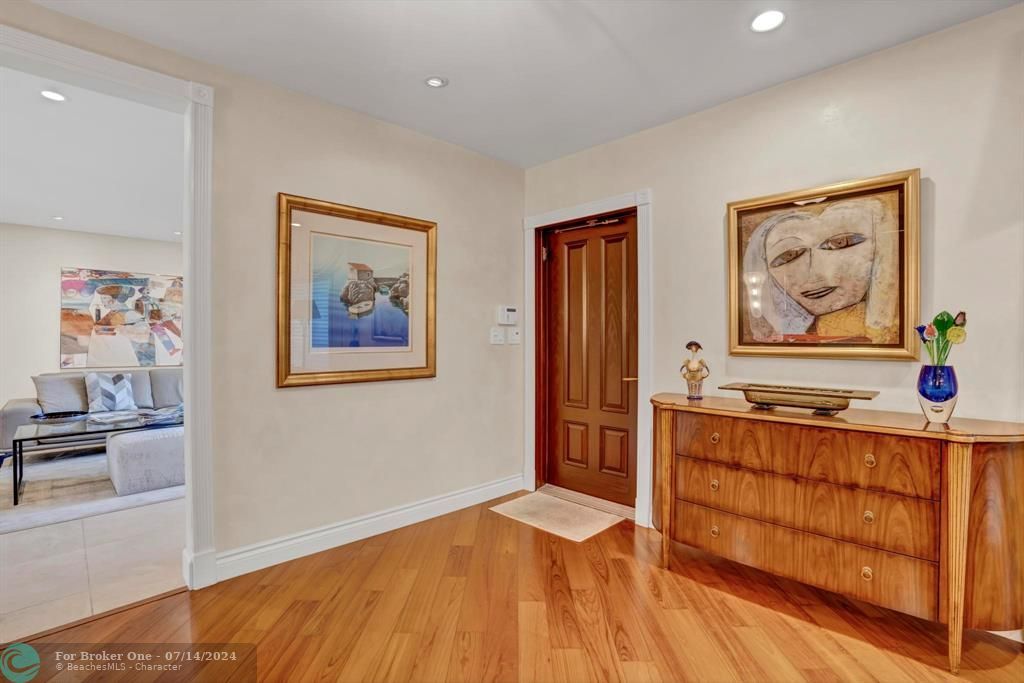 待售: $1,190,000 (4 贝兹, 3 浴室, 2616 平方英尺)