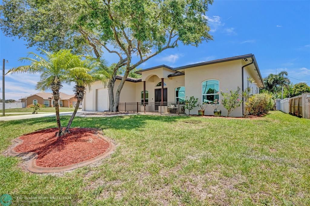 Recently Sold: $499,500 (4 beds, 3 baths, 2492 Square Feet)