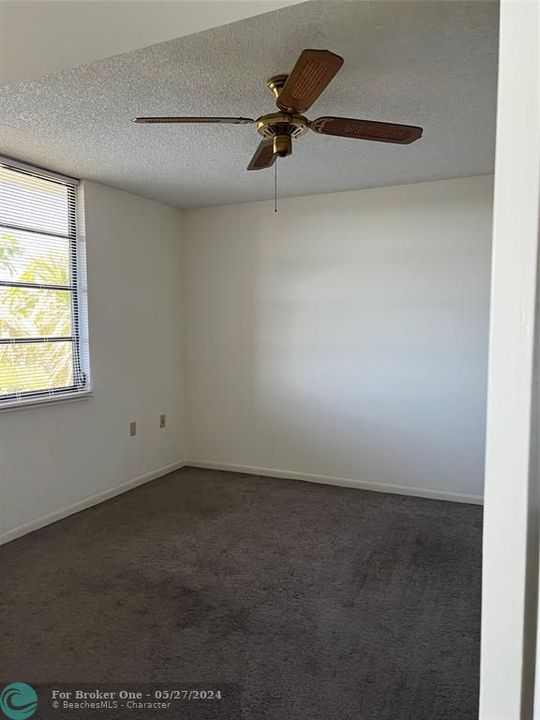 For Rent: $2,200 (2 beds, 2 baths, 1385 Square Feet)
