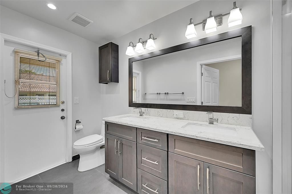 Active With Contract: $759,900 (4 beds, 2 baths, 2198 Square Feet)