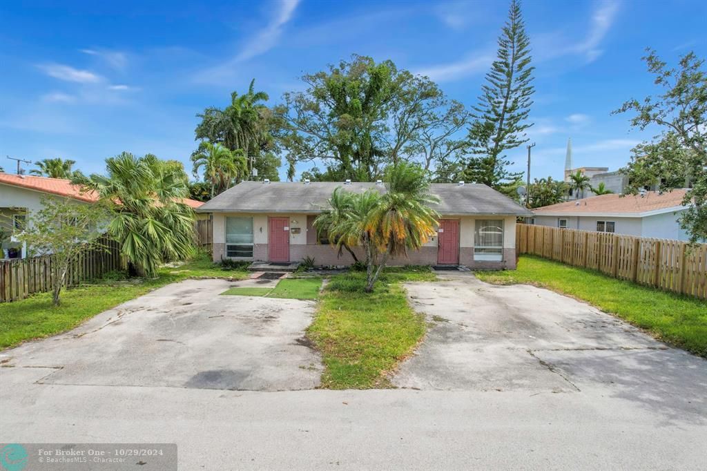 Active With Contract: $579,000 (0 beds, 0 baths, 2070 Square Feet)