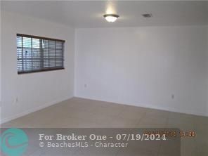 Active With Contract: $2,650 (3 beds, 2 baths, 1465 Square Feet)