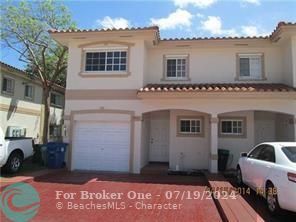 Active With Contract: $2,650 (3 beds, 2 baths, 1465 Square Feet)