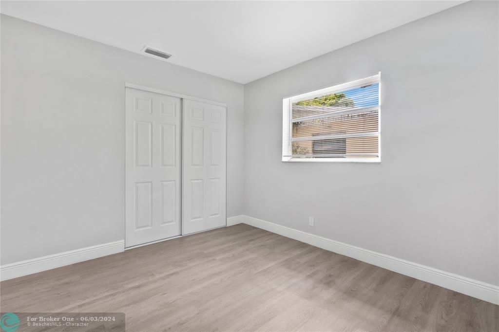 Active With Contract: $450,000 (4 beds, 2 baths, 1768 Square Feet)