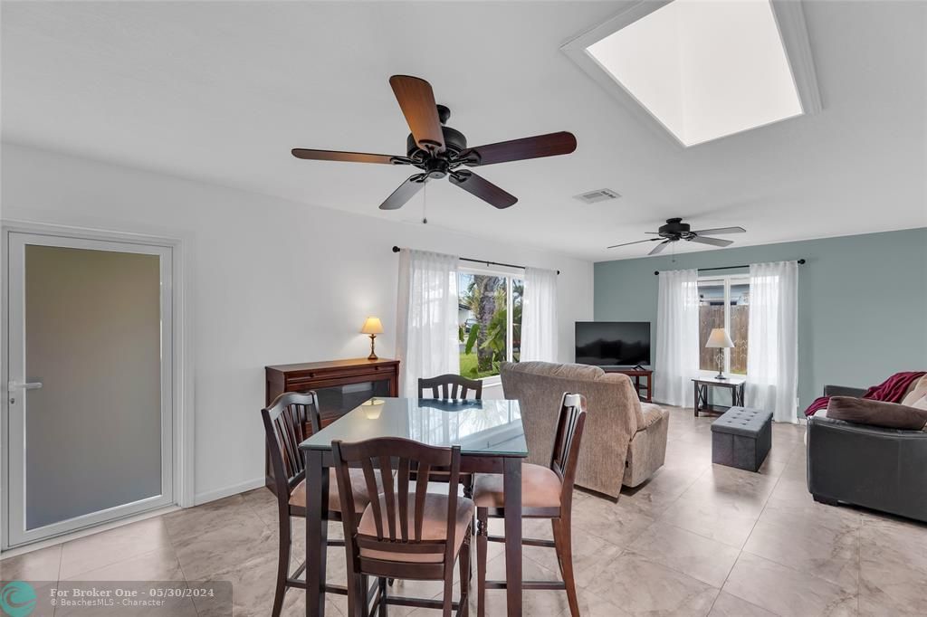 Active With Contract: $574,000 (4 beds, 3 baths, 1532 Square Feet)