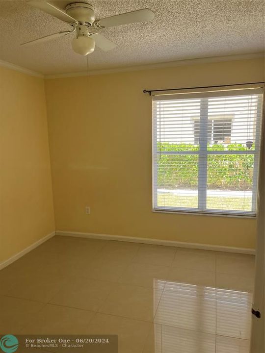 For Rent: $3,900 (4 beds, 2 baths, 1768 Square Feet)