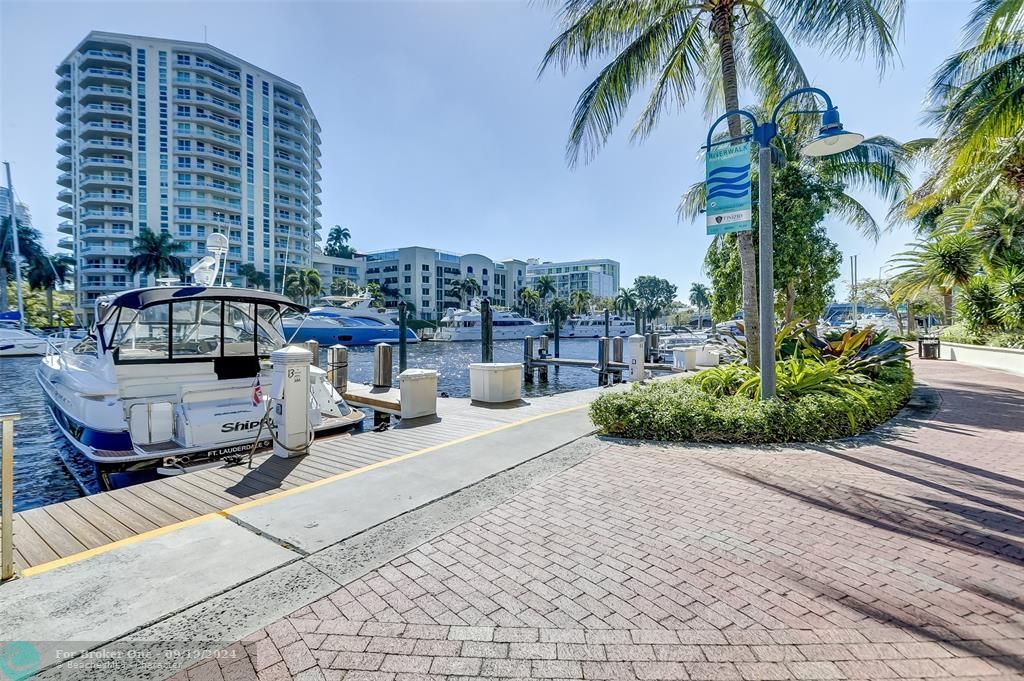 Active With Contract: $1,195,000 (3 beds, 2 baths, 2122 Square Feet)