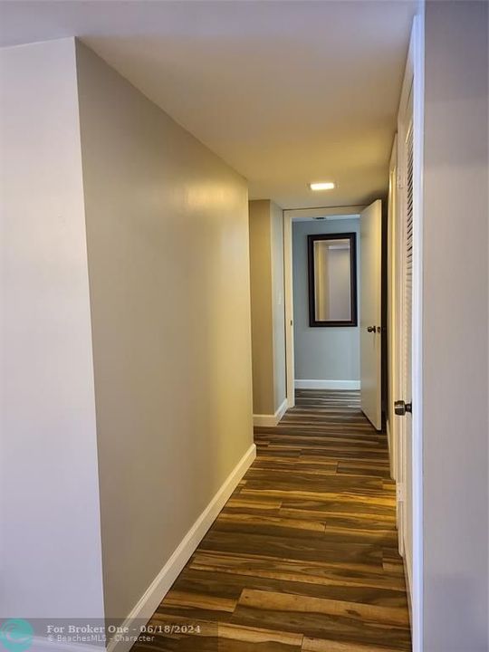 For Rent: $2,249 (2 beds, 2 baths, 1100 Square Feet)