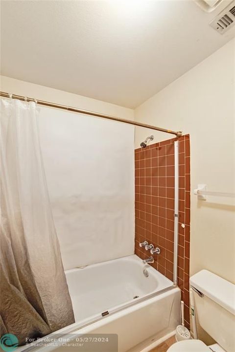 待售: $249,990 (2 贝兹, 2 浴室, 1256 平方英尺)