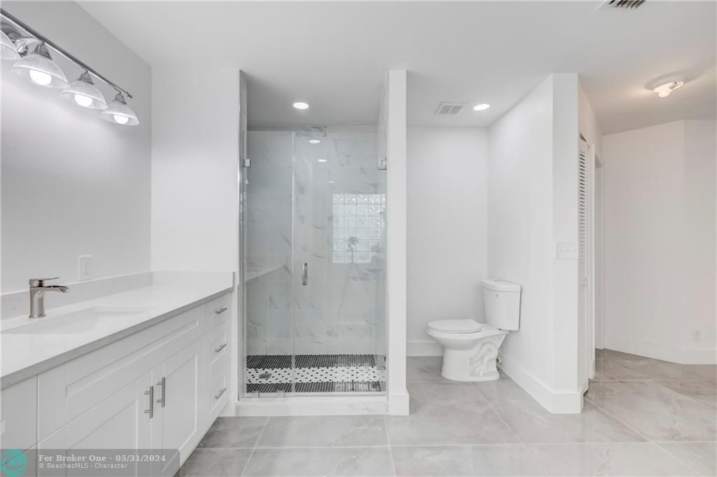 待售: $569,000 (3 贝兹, 2 浴室, 1716 平方英尺)