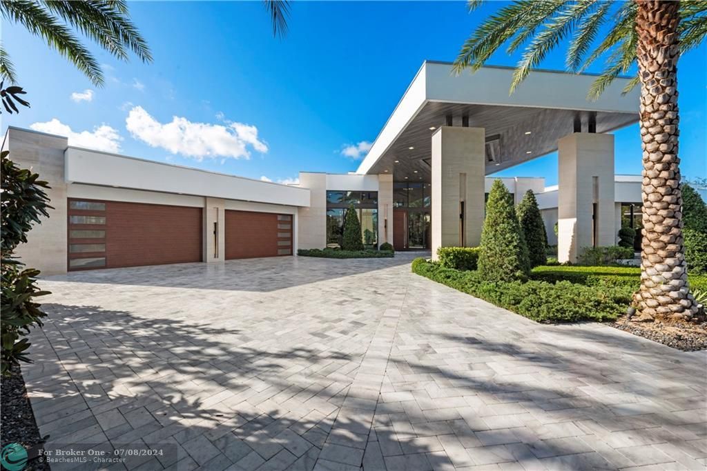 For Sale: $13,250,000 (5 beds, 6 baths, 7583 Square Feet)