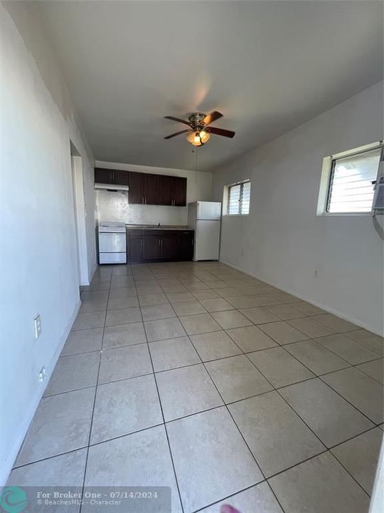 For Rent: $1,850 (2 beds, 1 baths, 630 Square Feet)