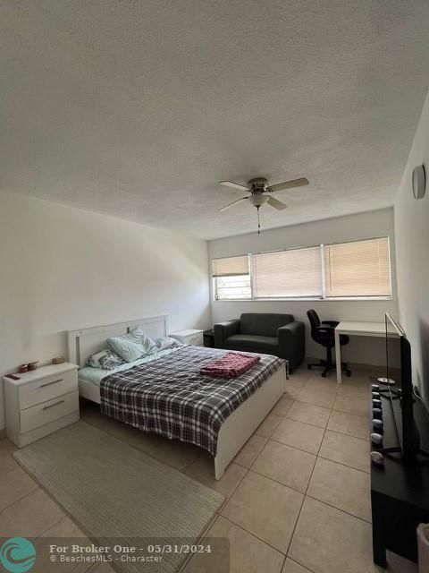 For Rent: $1,700 (1 beds, 1 baths, 676 Square Feet)
