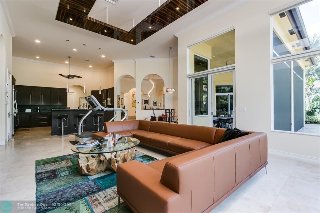 Active With Contract: $1,870,000 (5 beds, 5 baths, 5168 Square Feet)