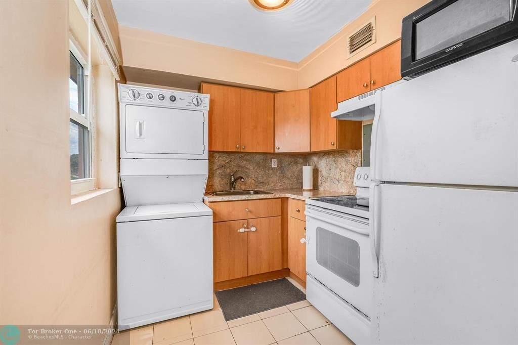 For Sale: $175,000 (1 beds, 1 baths, 0 Square Feet)