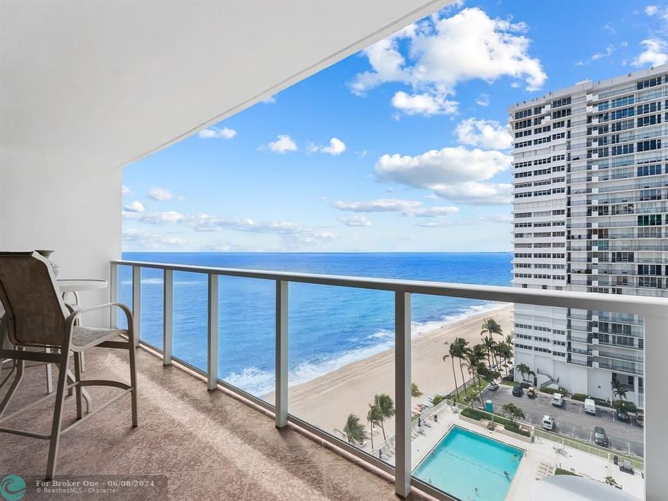 For Sale: $875,000 (2 beds, 2 baths, 1450 Square Feet)