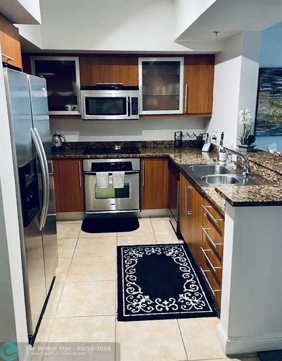 For Rent: $3,600 (2 beds, 2 baths, 1126 Square Feet)