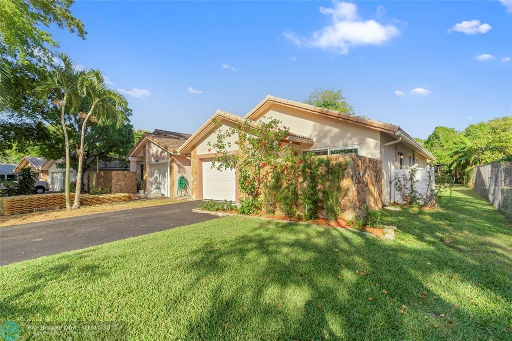 Active With Contract: $499,000 (3 beds, 2 baths, 1513 Square Feet)