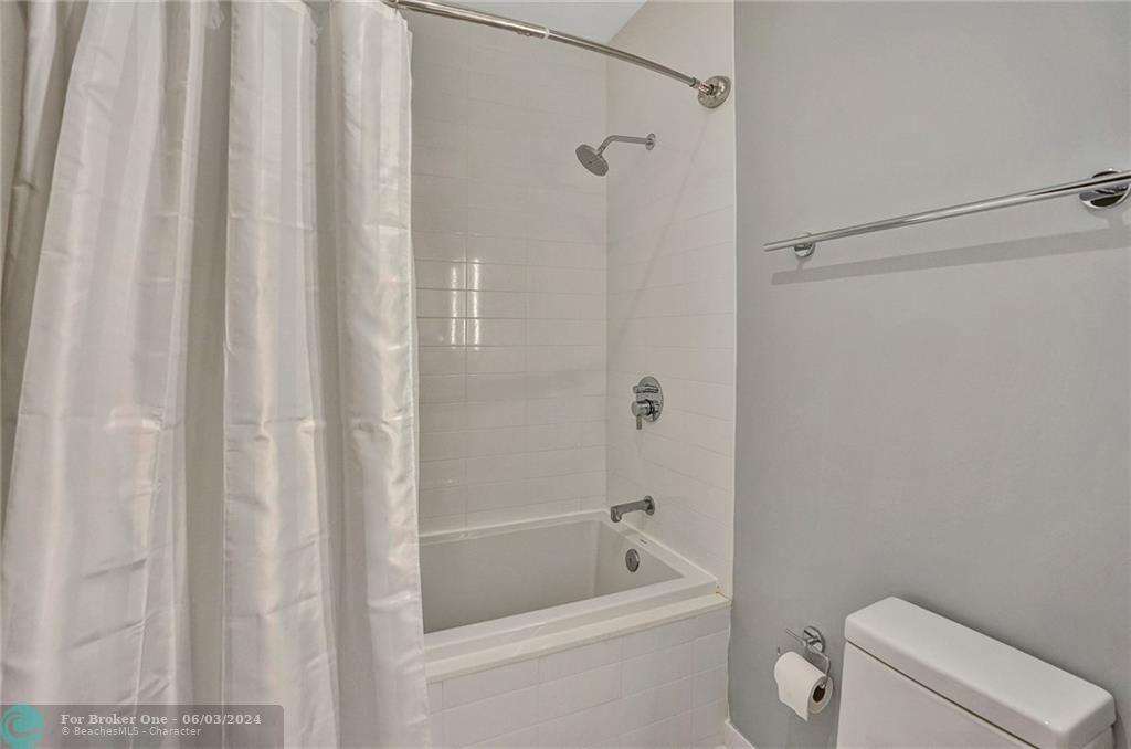 For Rent: $7,000 (2 beds, 2 baths, 1488 Square Feet)