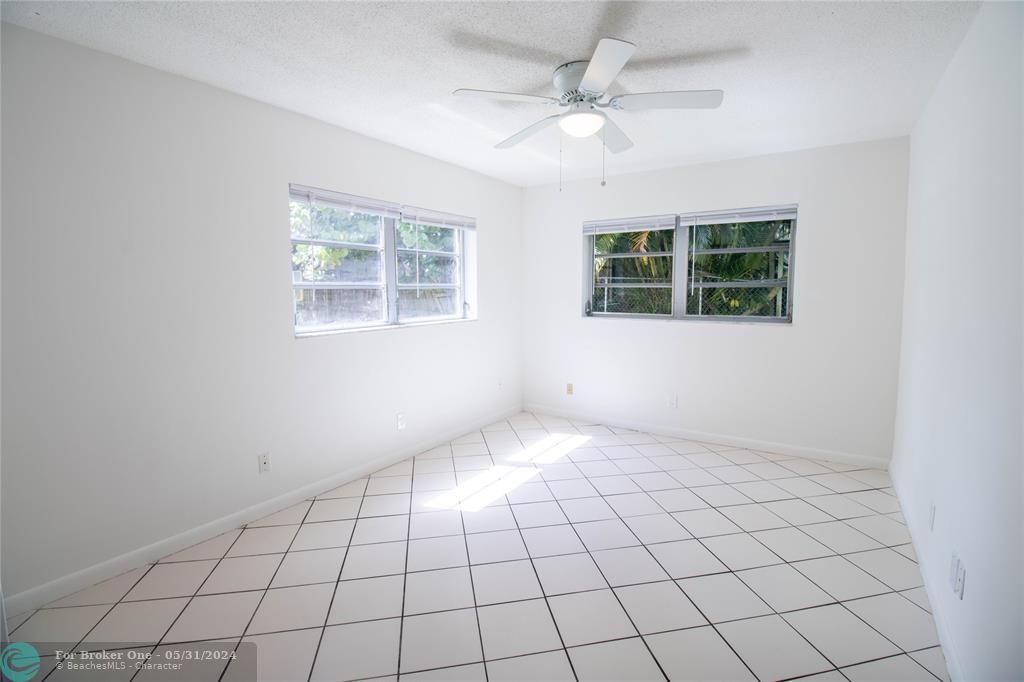 Recently Rented: $2,099 (2 beds, 1 baths, 0 Square Feet)