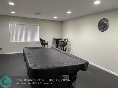 For Sale: $159,000 (2 beds, 2 baths, 920 Square Feet)