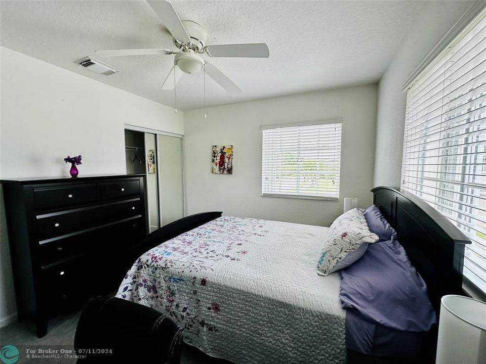 For Sale: $430,000 (4 beds, 2 baths, 1850 Square Feet)