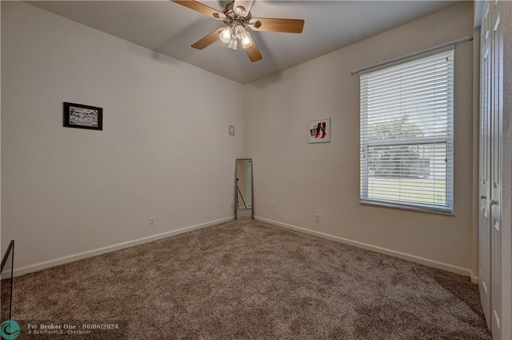 Active With Contract: $3,500 (3 beds, 2 baths, 2545 Square Feet)