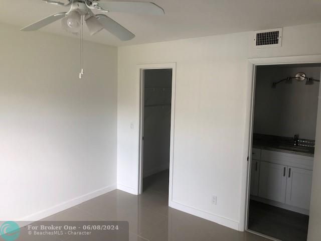 Active With Contract: $2,300 (2 beds, 2 baths, 857 Square Feet)