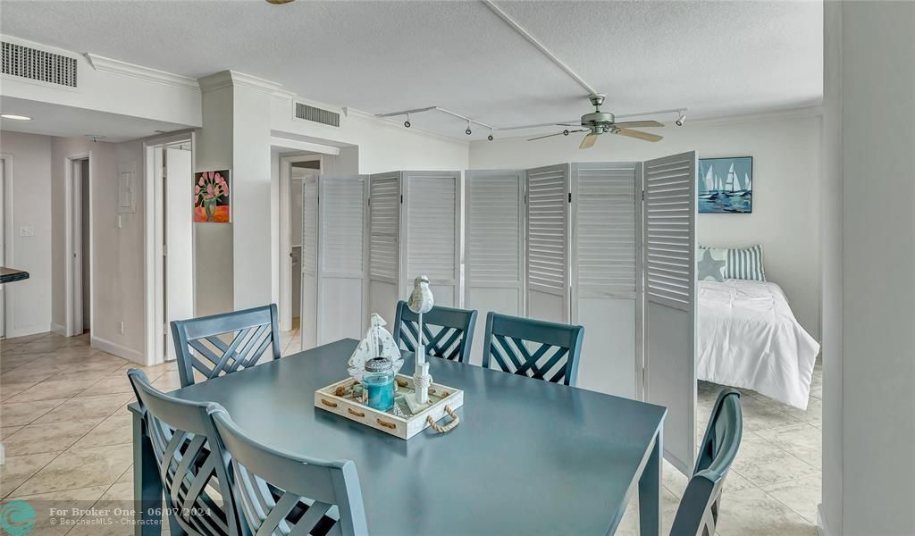 For Sale: $649,900 (2 beds, 2 baths, 1040 Square Feet)