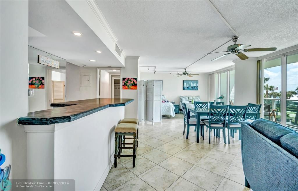 For Sale: $624,900 (2 beds, 2 baths, 1040 Square Feet)