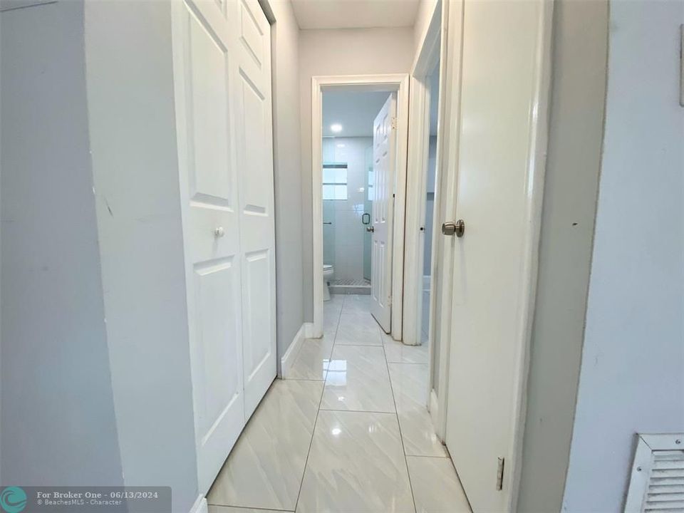For Rent: $2,265 (1 beds, 1 baths, 750 Square Feet)