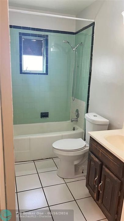 For Sale: $1,800 (2 beds, 1 baths, 0 Square Feet)