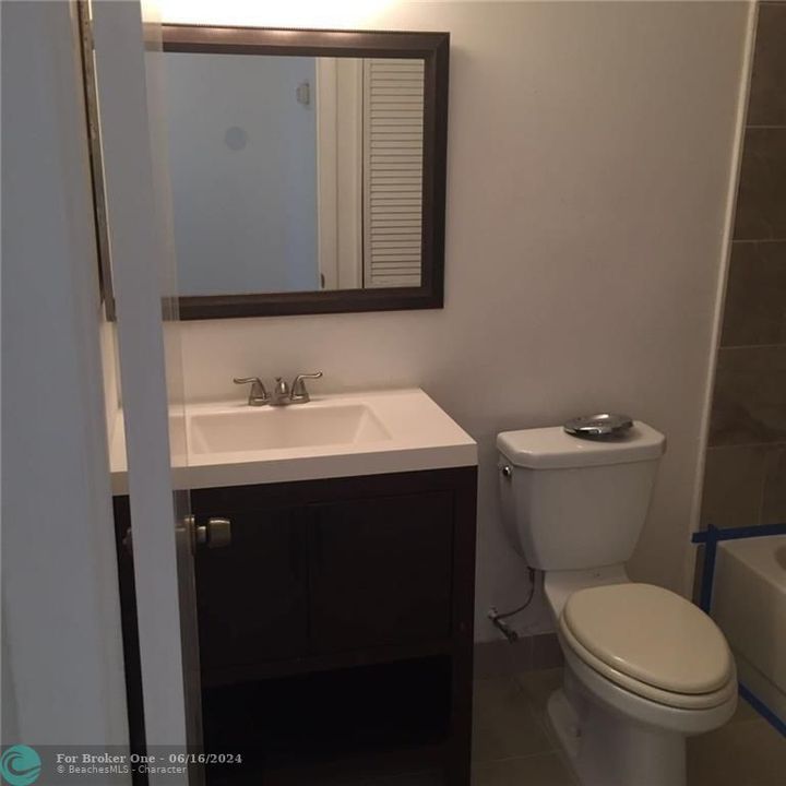 For Rent: $1,625 (1 beds, 1 baths, 559 Square Feet)
