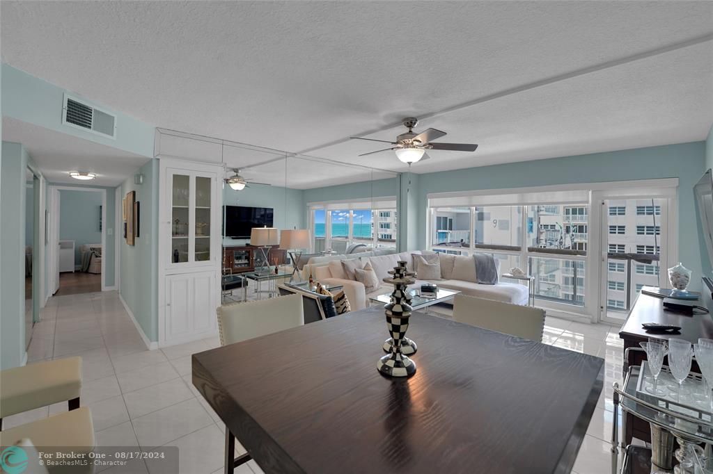 For Sale: $575,000 (2 beds, 2 baths, 1200 Square Feet)