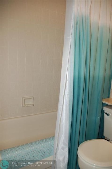 В аренду: $2,500 (2 спален, 2 ванн, 1174 Квадратных фут)
