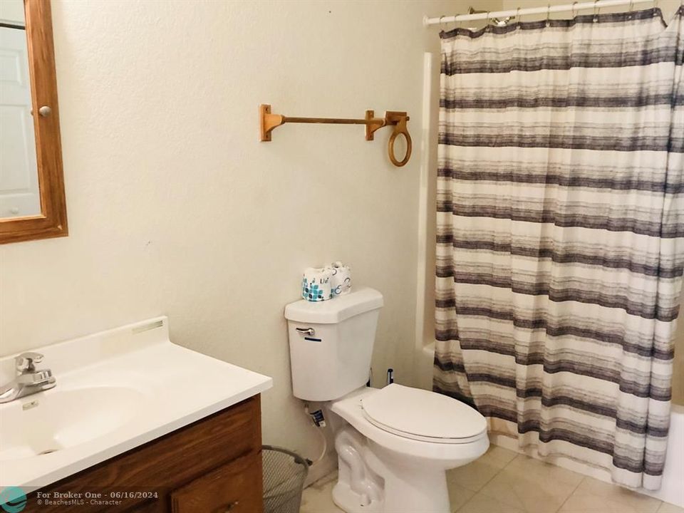 待售: $179,000 (3 贝兹, 2 浴室, 1116 平方英尺)
