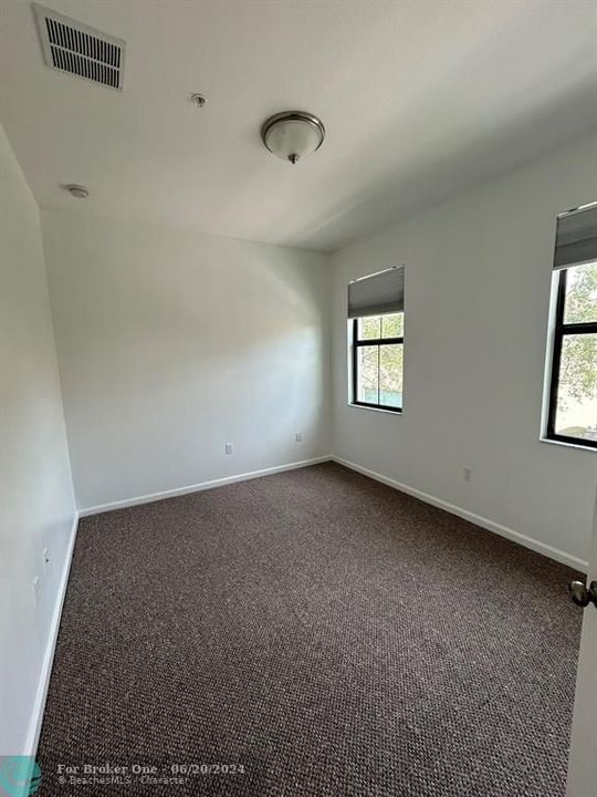 For Rent: $2,950 (2 beds, 2 baths, 1444 Square Feet)