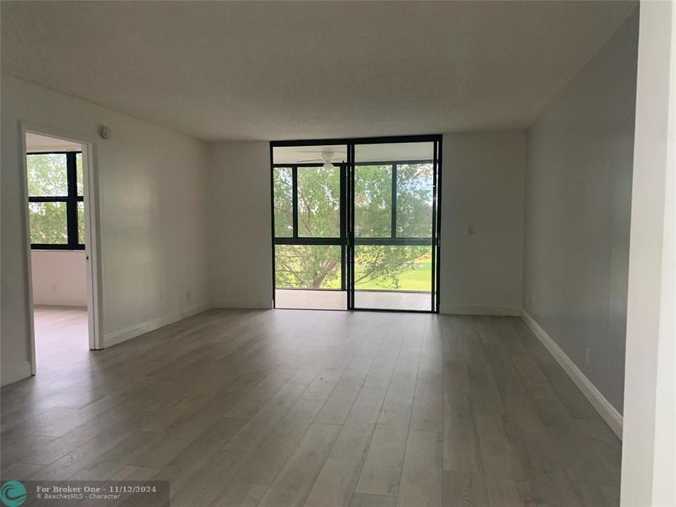 En Venta: $219,969 (2 camas, 2 baños, 1000 Pies cuadrados)