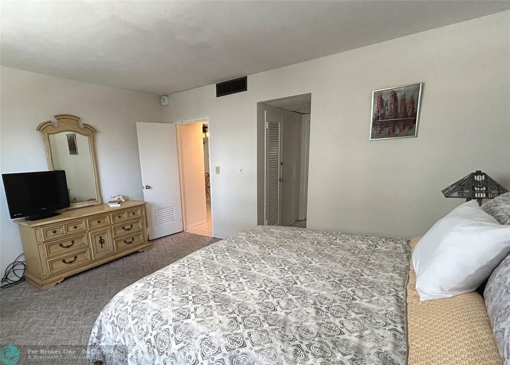 For Rent: $1,990 (1 beds, 1 baths, 0 Square Feet)